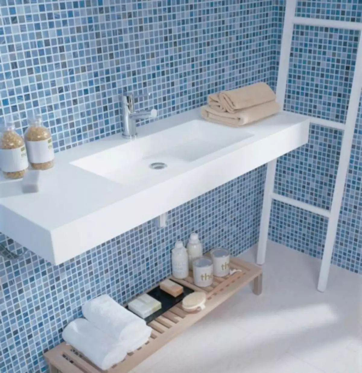 Mosaic de rajoles per al bany: tipus de mosaic i tecnologia de muntatge