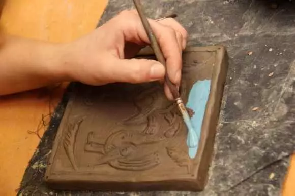 Jak zrobić płytki z własnymi rękami - klasa główna na produkcji płytek