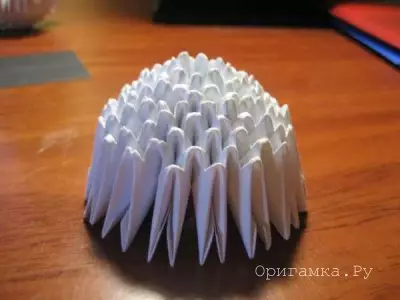 Pollo modular de origami en la cáscara: clase magistral con esquema de montaje