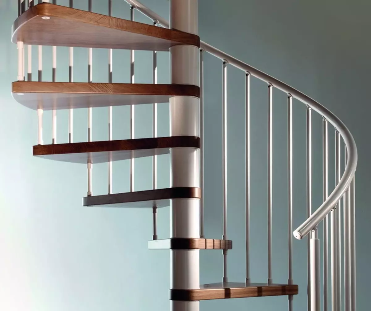 Railing Screw Staircase.