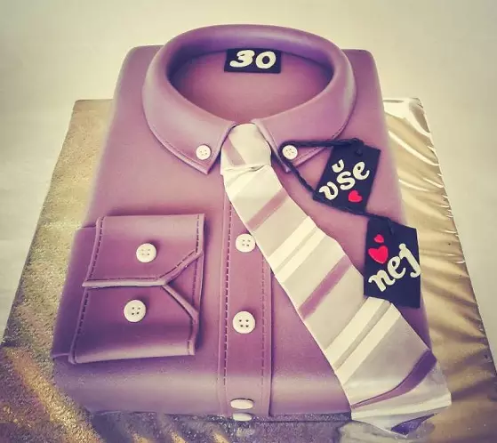 माणसासाठी सर्वात सुंदर केक. 50 कल्पना
