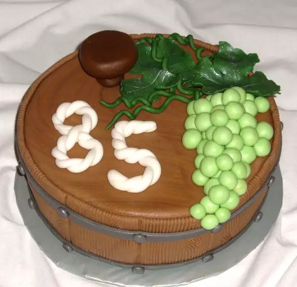 Najkrajší tortu pre muža. 50 myšlienok
