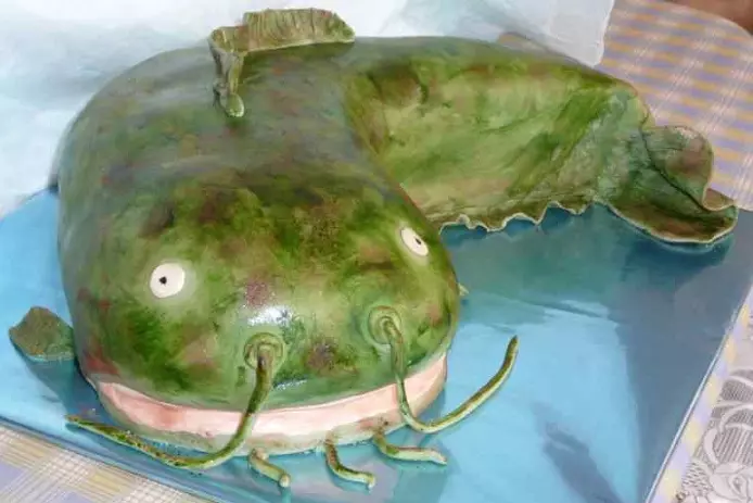 Peshku 3D tortë nga plastika e sheqerit. 50 ide