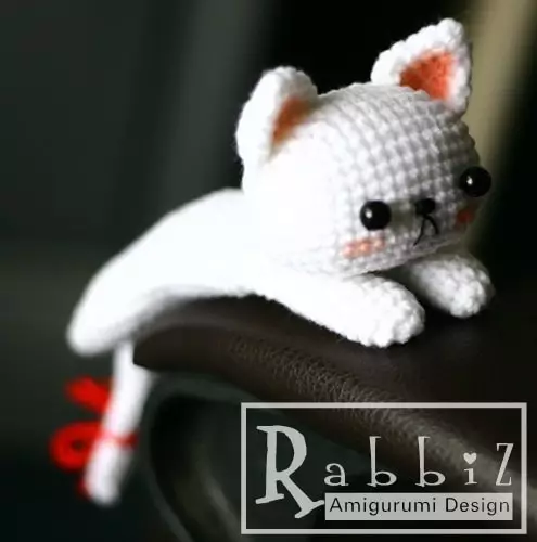 Kitten amigurumi. Crochet სათამაშო