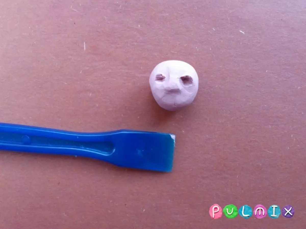 Come fare le fasi di plastilina di una persona: sculpino la ragazza con foto e video