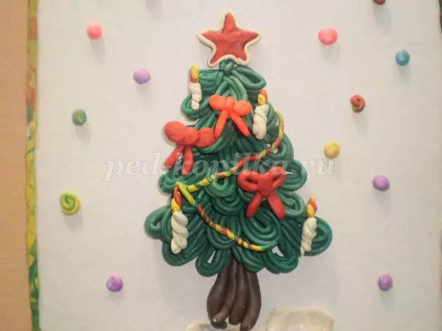 Cómo hacer un árbol de Navidad de plastilina con sus propias manos paso a paso con fotos y video