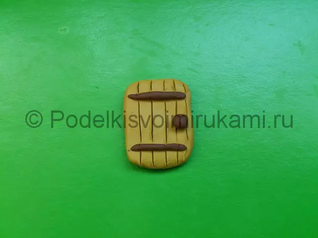 Bagaimana untuk membuat rumah dari plasticine untuk anak patung melakukannya sendiri dengan foto dan video