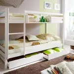 Kaip pasirinkti dviaukštę lovą vaikų kambaryje?