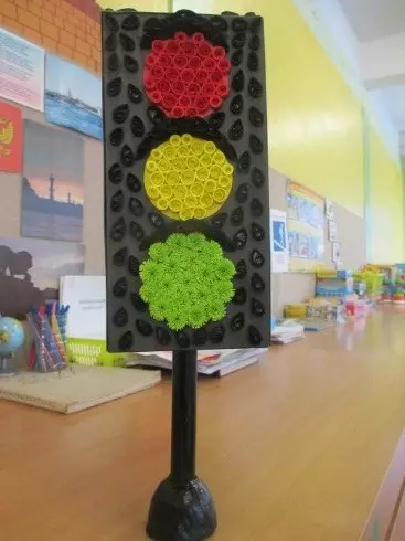 Хартиени светофар: схеми с шаблони и видео