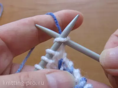 Edge Loop Knitting Needles for Scarf ვიდეო ვიდეო