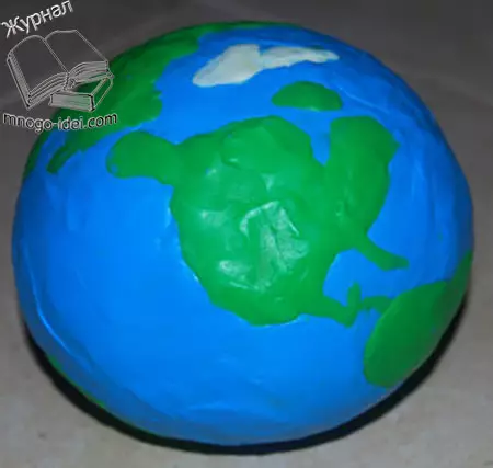 Comment faire un globe plasticien avec vos propres mains pour les enfants avec des photos et des vidéos