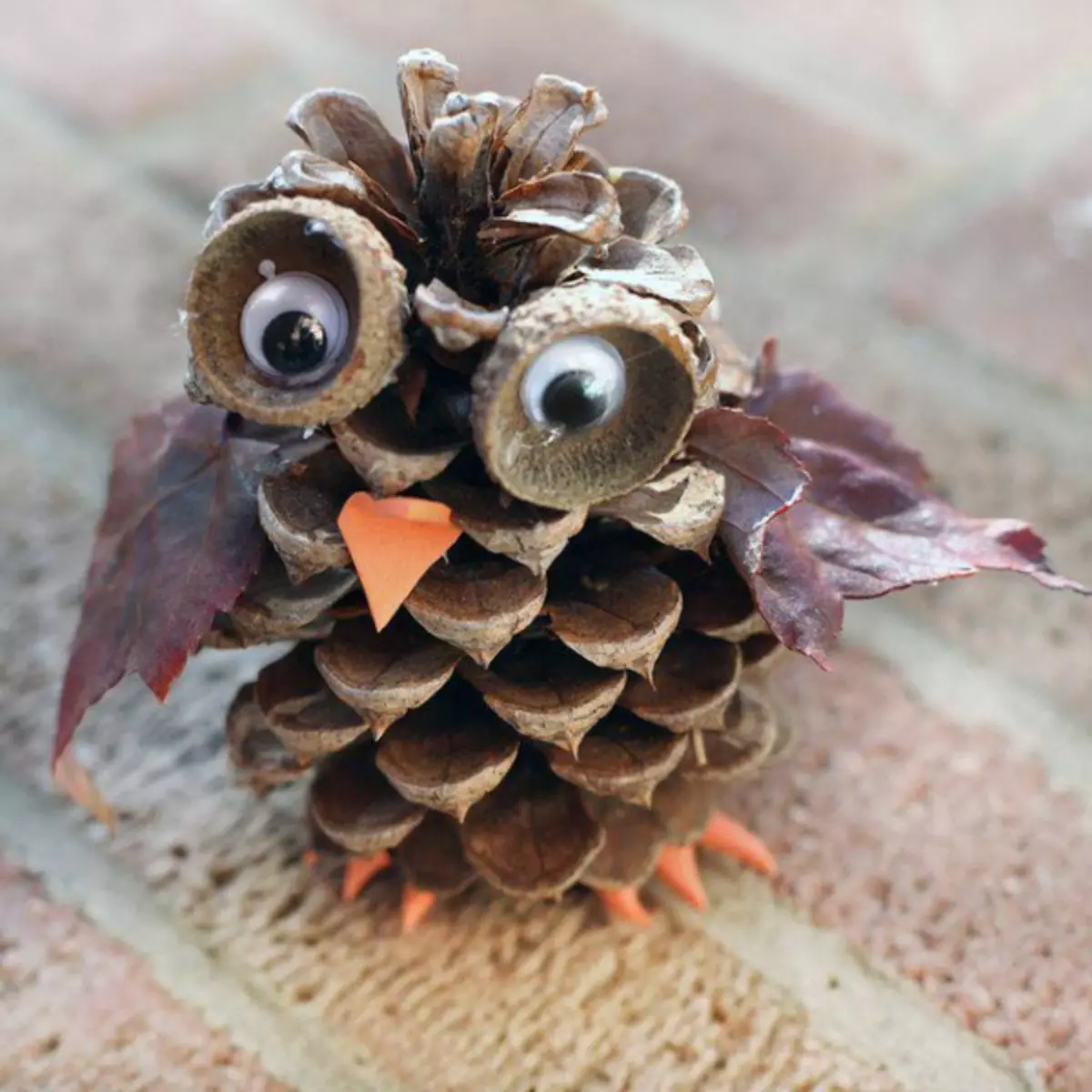 Owl of cones: master class with photo and video
