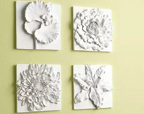 We make a panel of plaster on the wall: 5 wonderful ideas