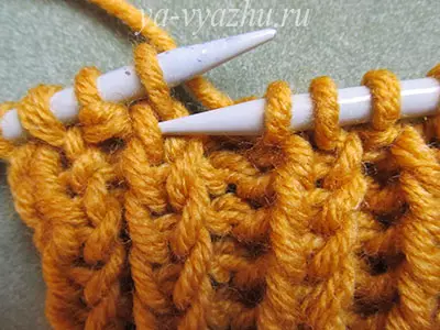 Gomma tal-privattiva b 'knitting bid-dijagrammi u deskrizzjonijiet f'ċirku