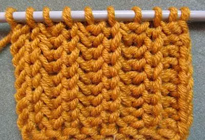 Gomma tal-privattiva b 'knitting bid-dijagrammi u deskrizzjonijiet f'ċirku