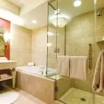 Thiết kế của một phòng tắm nhỏ là 5 mét vuông. M: Mẹo đăng ký (+37 ảnh)
