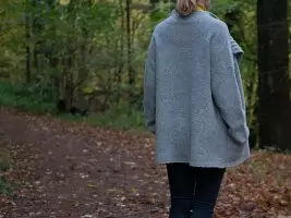 Палто со краци: шеми и опис на регулираните за целосни жени