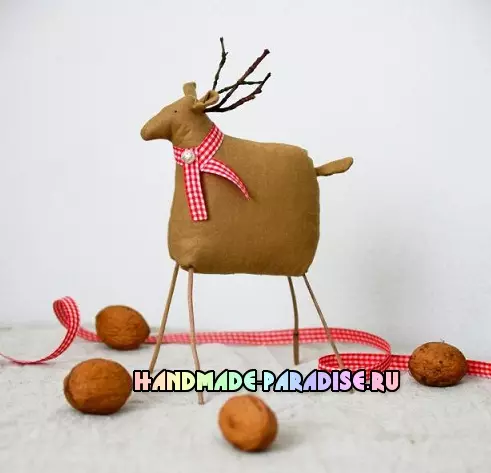 Christmas Deer. Үлгү