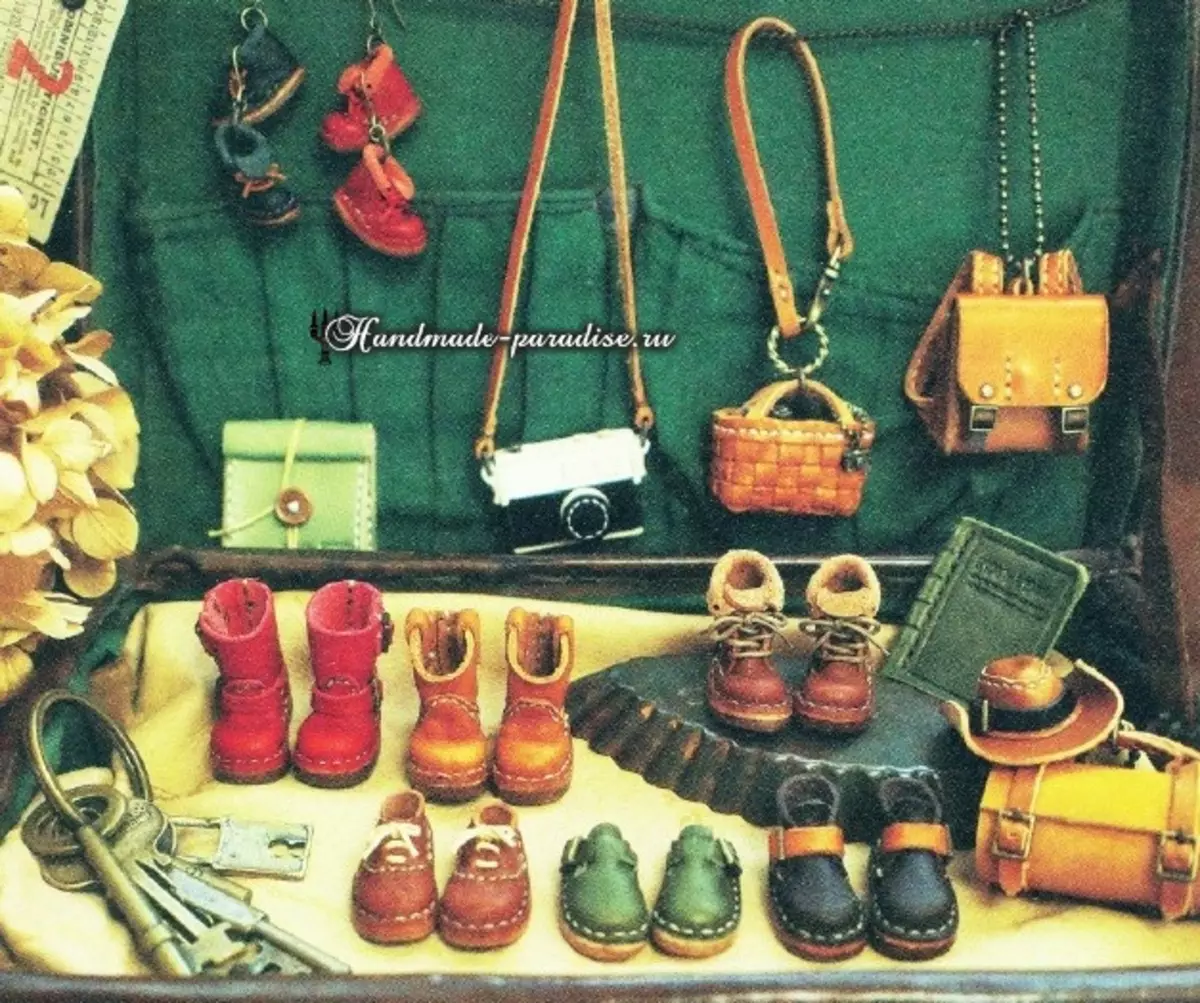 Cipele i kožne torbe za lutke. Predlošci
