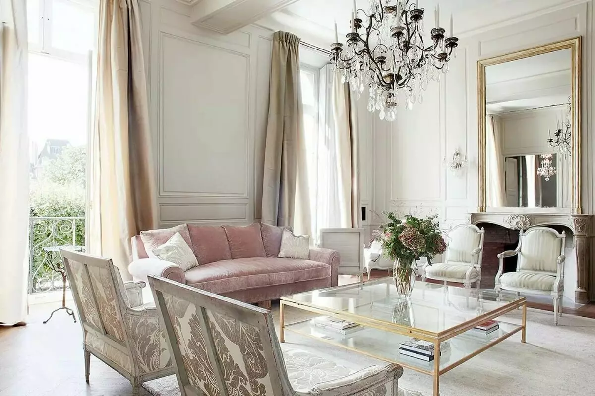 French style in the interior: selection councils