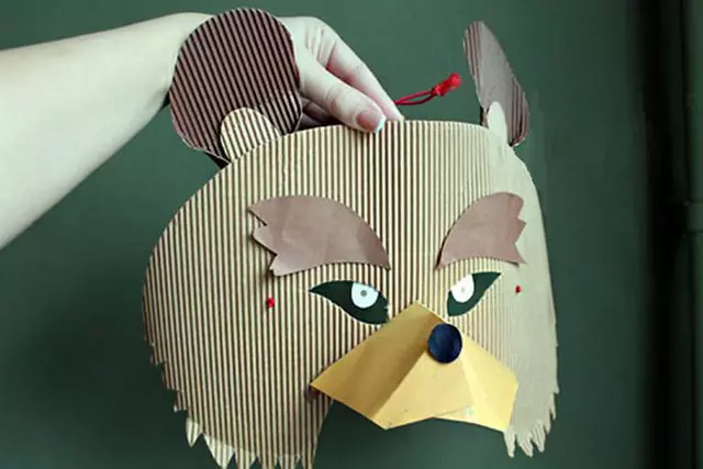 Mask bear do it yourself on the head of paper and felt