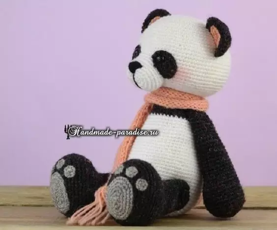 भालू पांडा crochet. बुट खेळणी