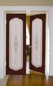 Ulyanovskas durvis Rada: Durvis, novērtēšana un atsauksmes