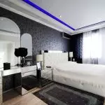 Menggunakan wallpaper gelap di interior kamar yang berbeda: Opsi kombinasi dan kombinasi