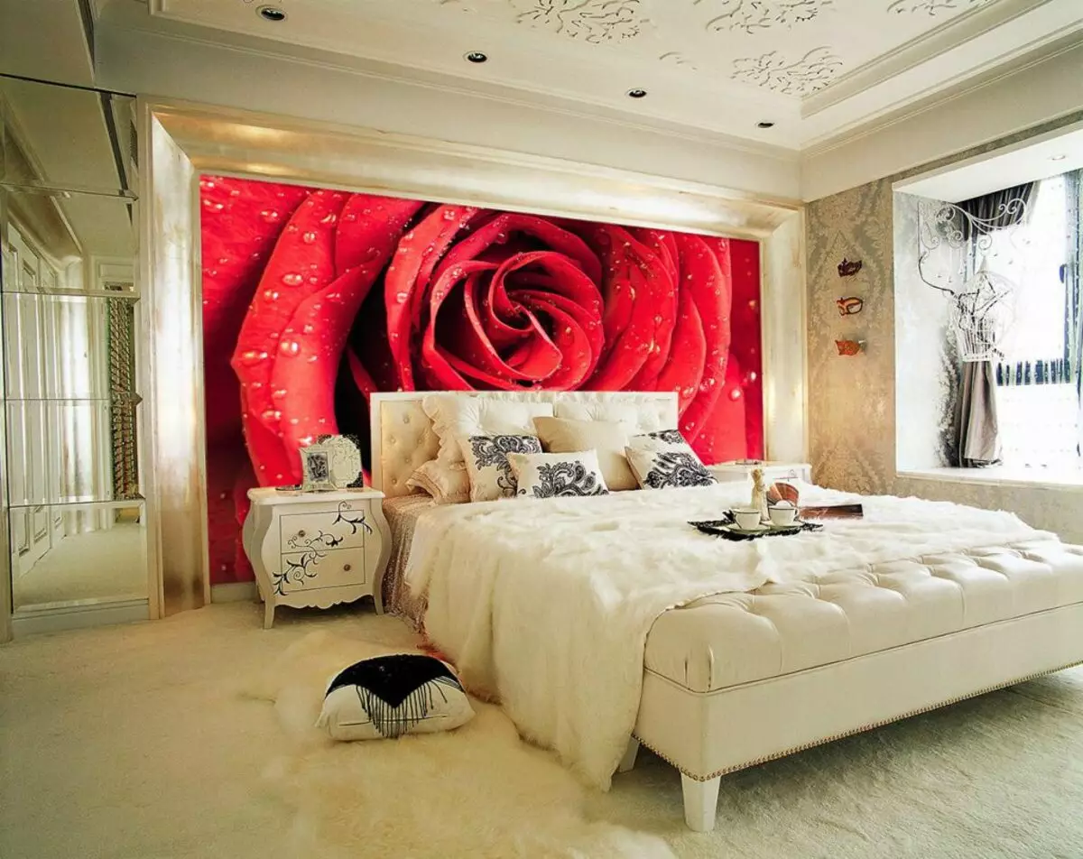 Modern wallpaper of various types: How to make the right choice for the bedroom?