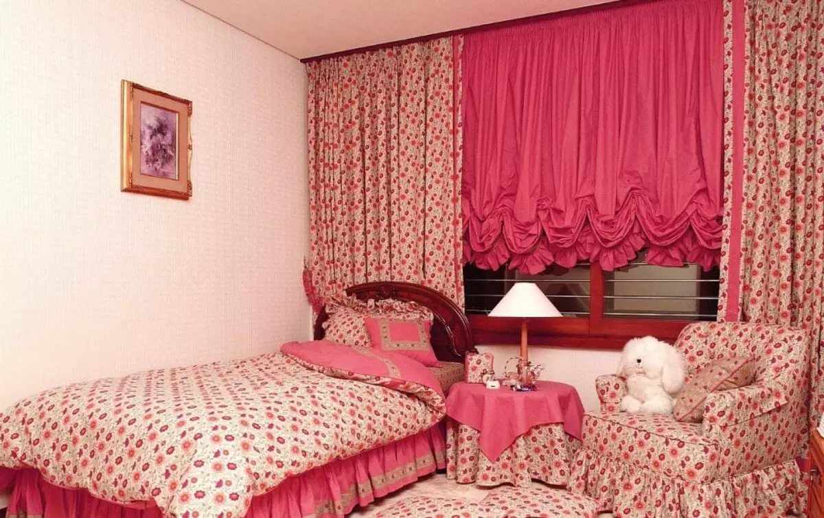 在卧室中选择窗帘的提示：家庭内部的最佳选择（+53张照片）