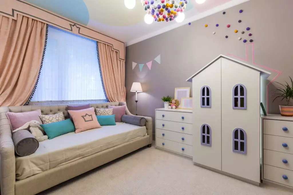 Vytvorenie správnej situácie v detskej izbe: interiér a nábytok