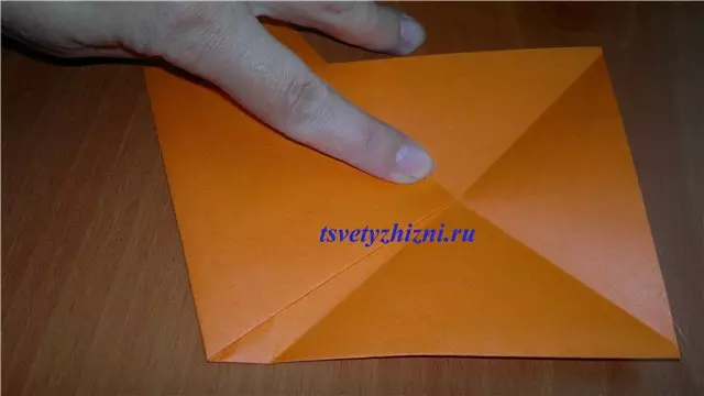 Sakuriling béntang ti kertas ku 9 Mei: témplat sareng poto sareng video