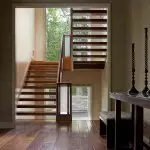 staircase ให้เลือกบ้านส่วนตัวคืออะไร? [10 โซเวียตจากมืออาชีพ]