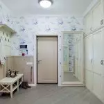 Enregistrement du couloir dans le style de Provence: Interiors photo et conseils généraux