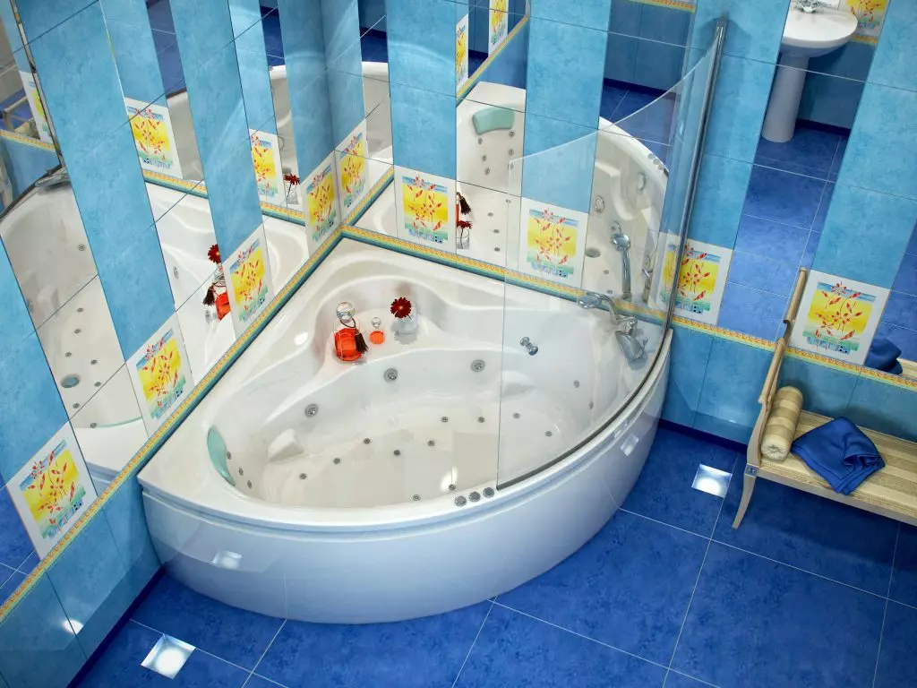 Ako štýlovo zdobia kúpeľňu: najlepšie nápady na dizajn (+36 fotky)