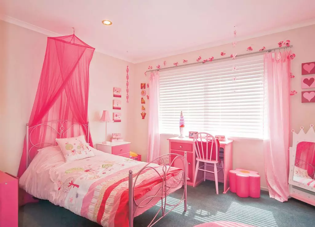 Design dormitor pentru fete: Little Princess Room Design (+42 Fotografii)