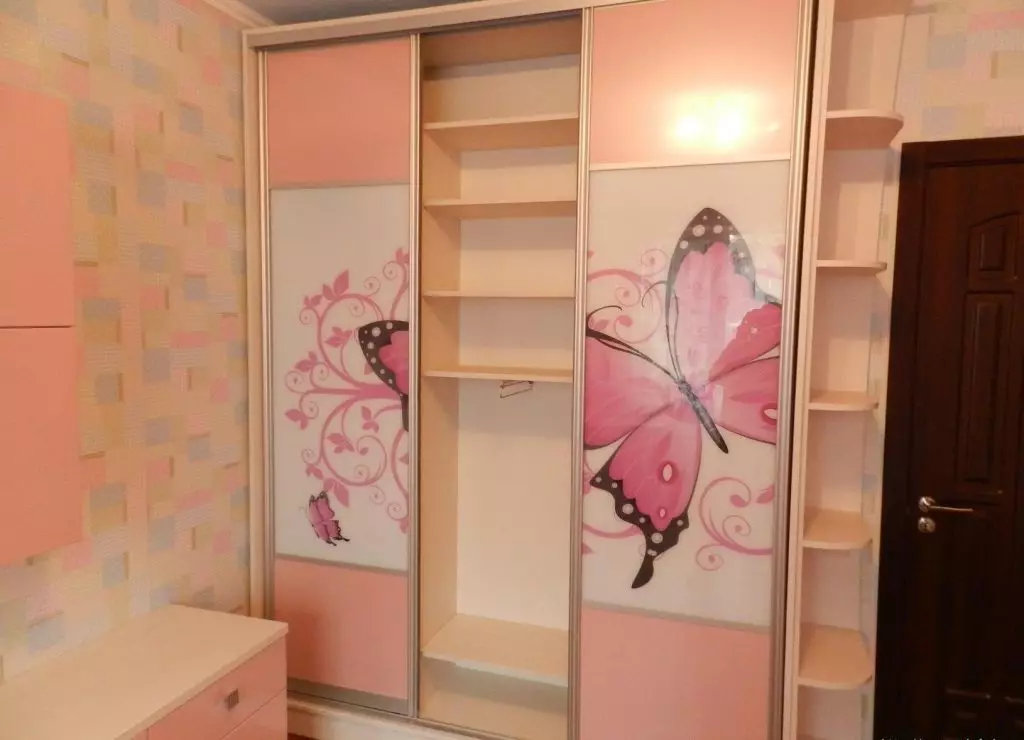 Desain kamar tidur untuk gadis