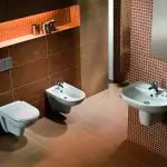 Piccolo design del bagno 4 quadrato: regole di stile