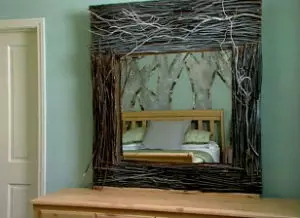 Eco-decor dari cawangan di pedalaman: kraf yang diperbuat daripada kayu dengan tangan mereka sendiri