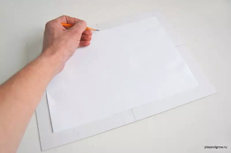 กรอบกระดาษด้วยมือของคุณเอง: ลวดลายพับ