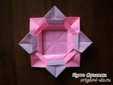 Үз кулларыгыз белән кәгазь рам: Оригами үрнәге