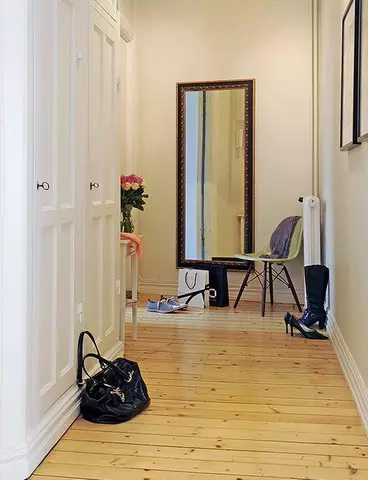 Избираме огледало во ходникот: Совети за декор и зголемување на просторот (50 фотографии)