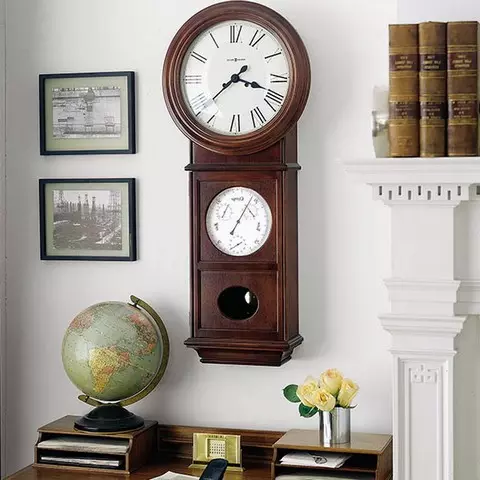 Đồng hồ treo tường trong nội thất: lớn và nhỏ, cổ điển và khác thường (70 ảnh)