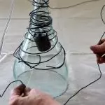 Oorspronklike lampe van verskillende bottels met eie hande (3 MK)