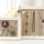 Kami membuat produk untuk menyimpan perhiasan dengan tangan Anda sendiri (+35 foto)