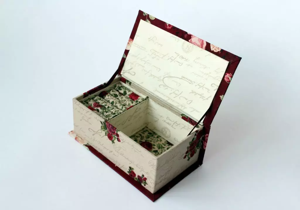 Decorative cardboard box