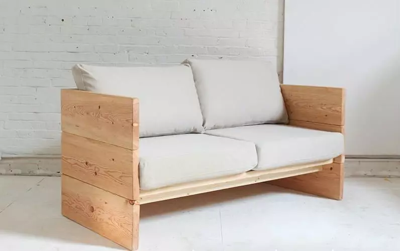 Simple sofa do it yourself