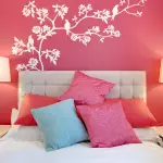 How and how to decorate the walls with your own hands: 7 decor options