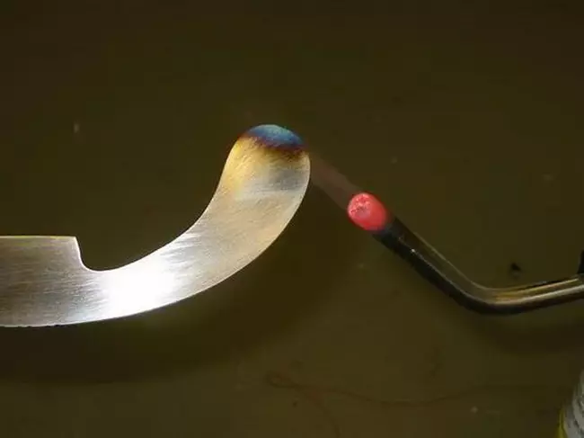 Domaći nož s diska iz kružne pile