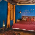 Ulo akwukwo na Moroccan - Estern Armrn Fast n'ụlọ